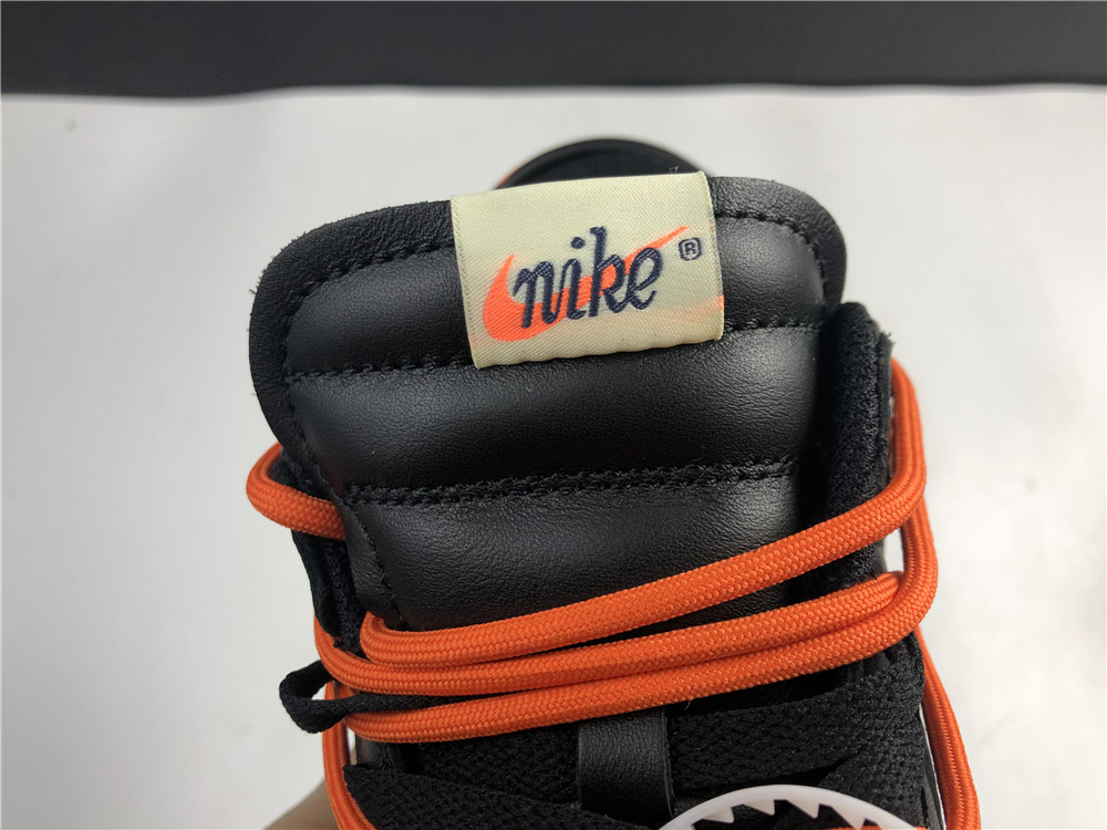 Off-White SB Dunk Black Orange CT0856-002
