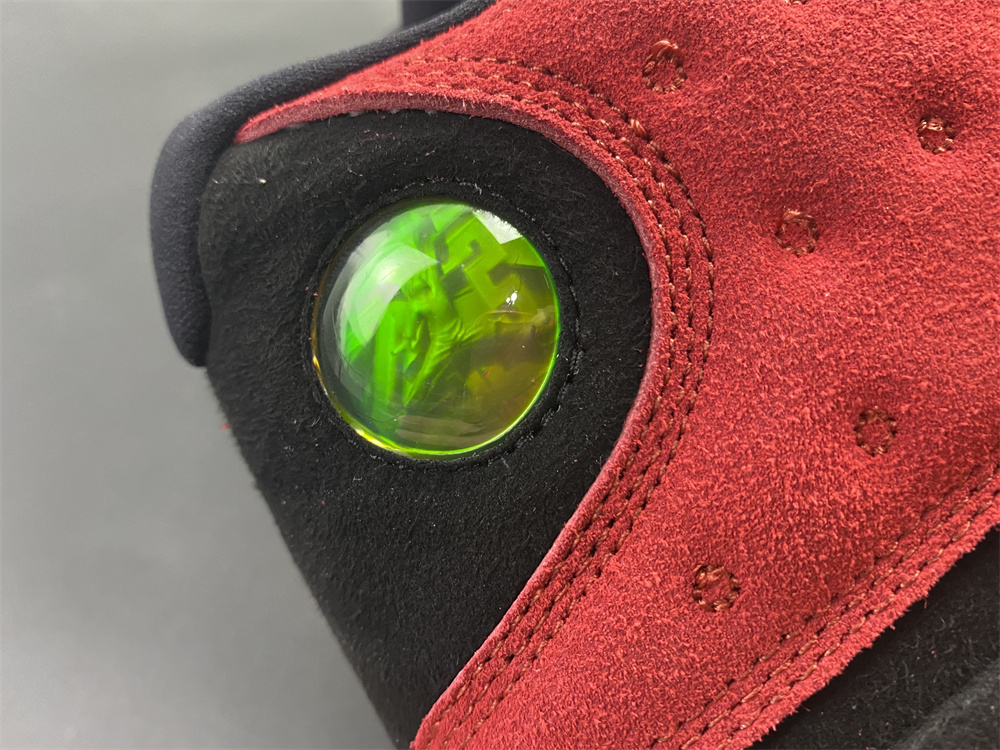 Air Jordan 13 Reverse Bred