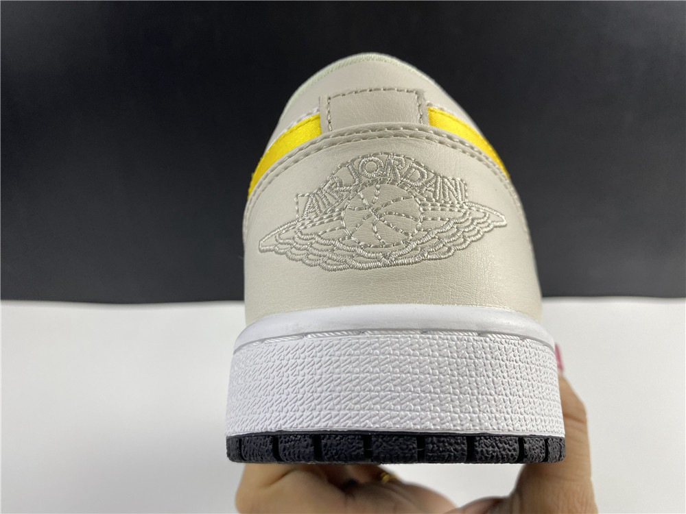 Air Jordan 1 Low "Palm Tree"