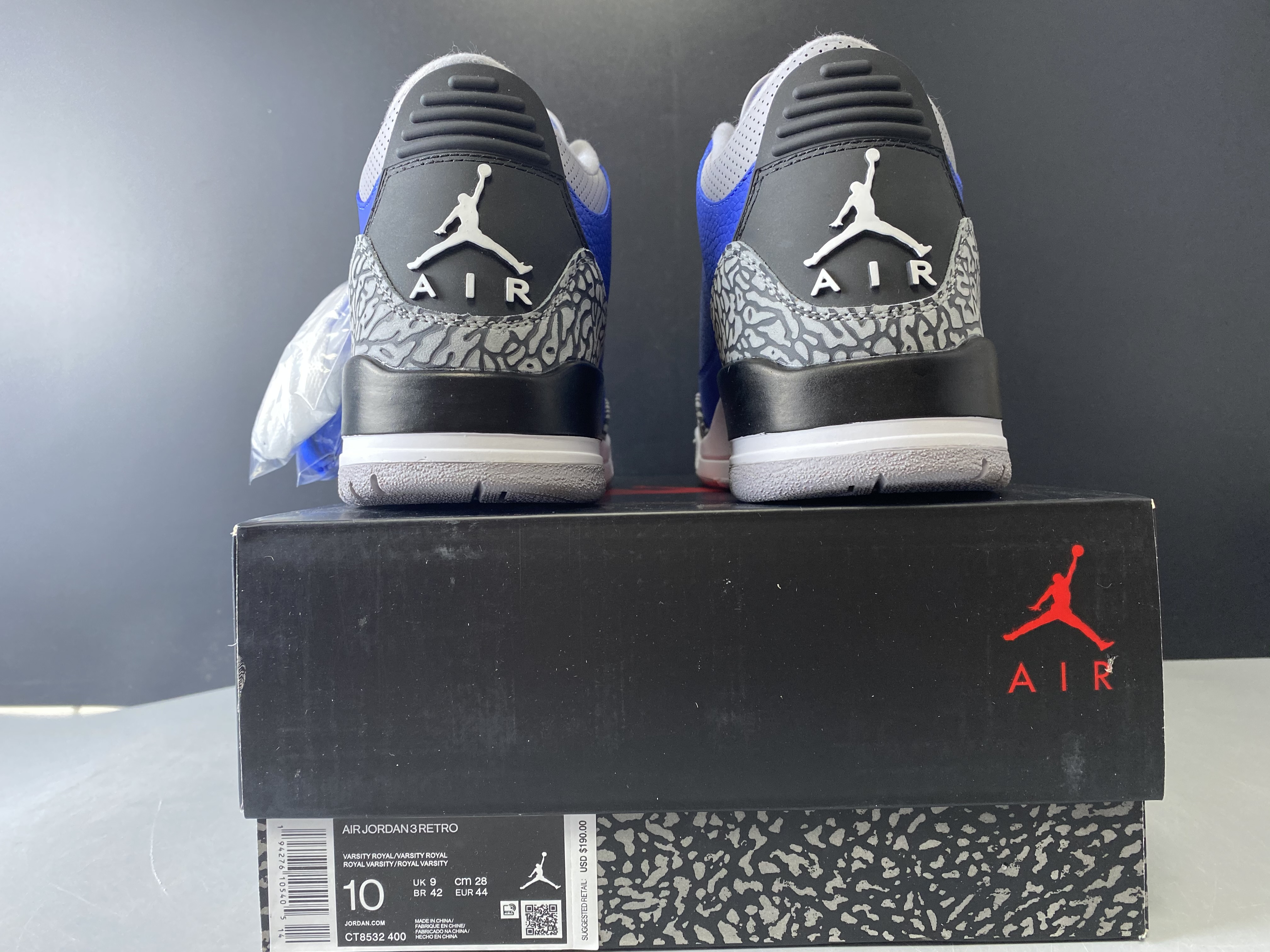 Air Jordan 3 Varsity Royal