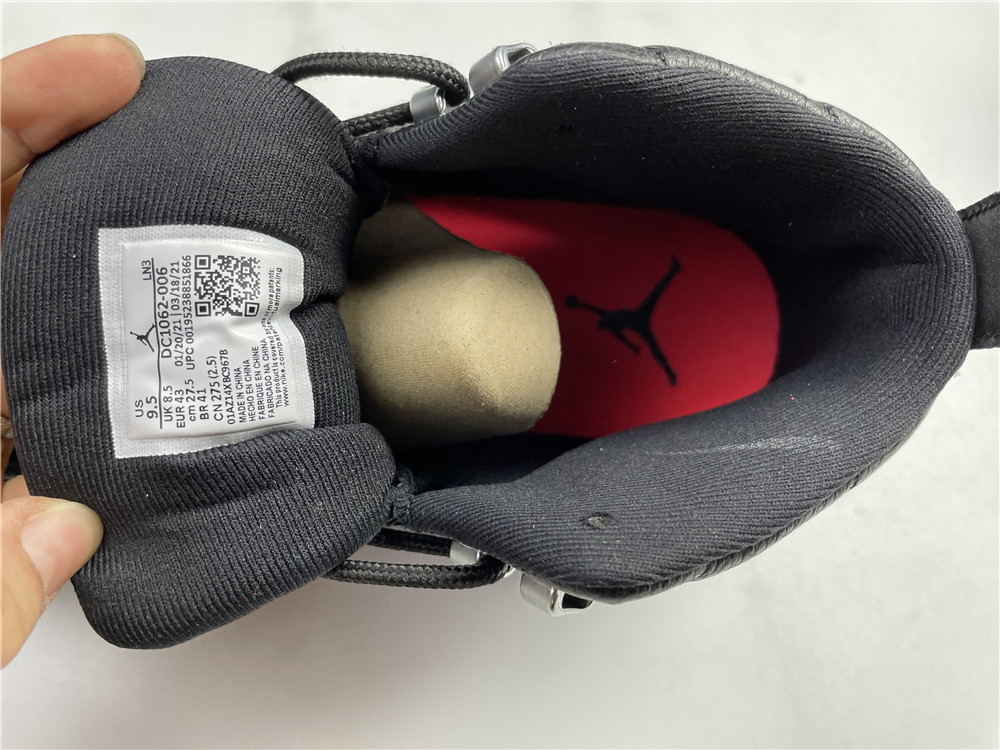 Air Jordan 12 Utility Black