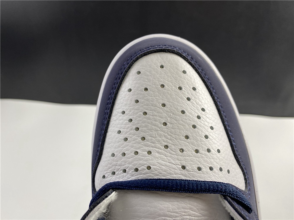 Air Jordan 1 High OG CO.JP "Midnight Navy"