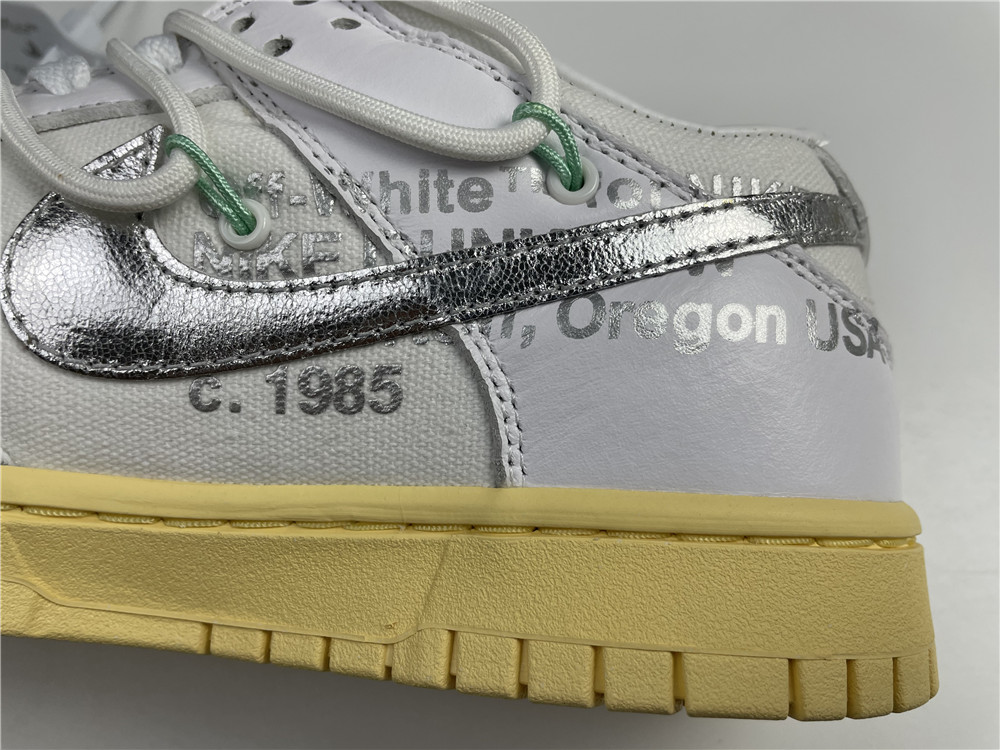 Off-White x Nike Dunk Low DM1602-107