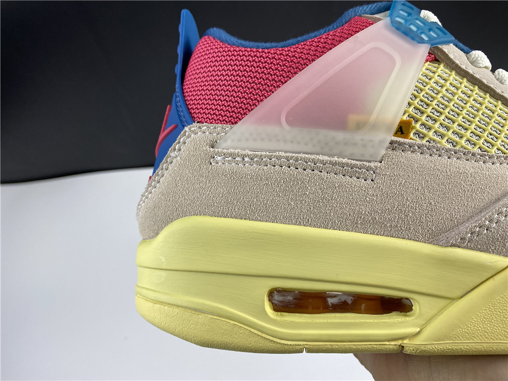 Union x Air Jordan 4 “GUAVA ICE” DC9533-800