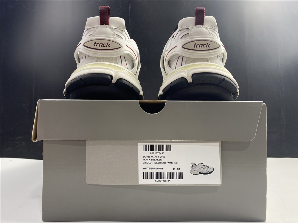 BLG Track White Red Black