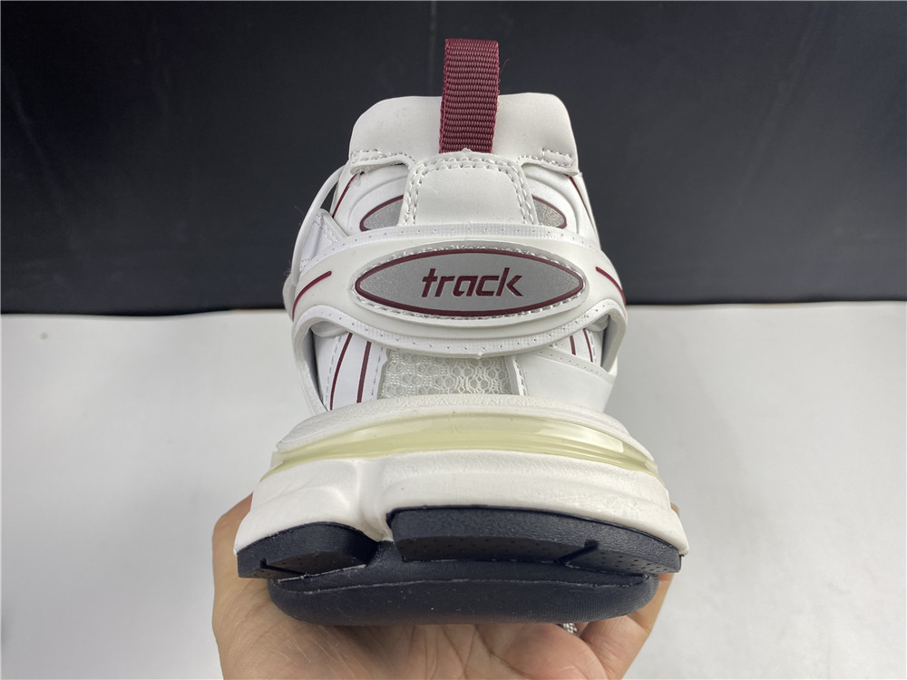BLG Track White Red Black