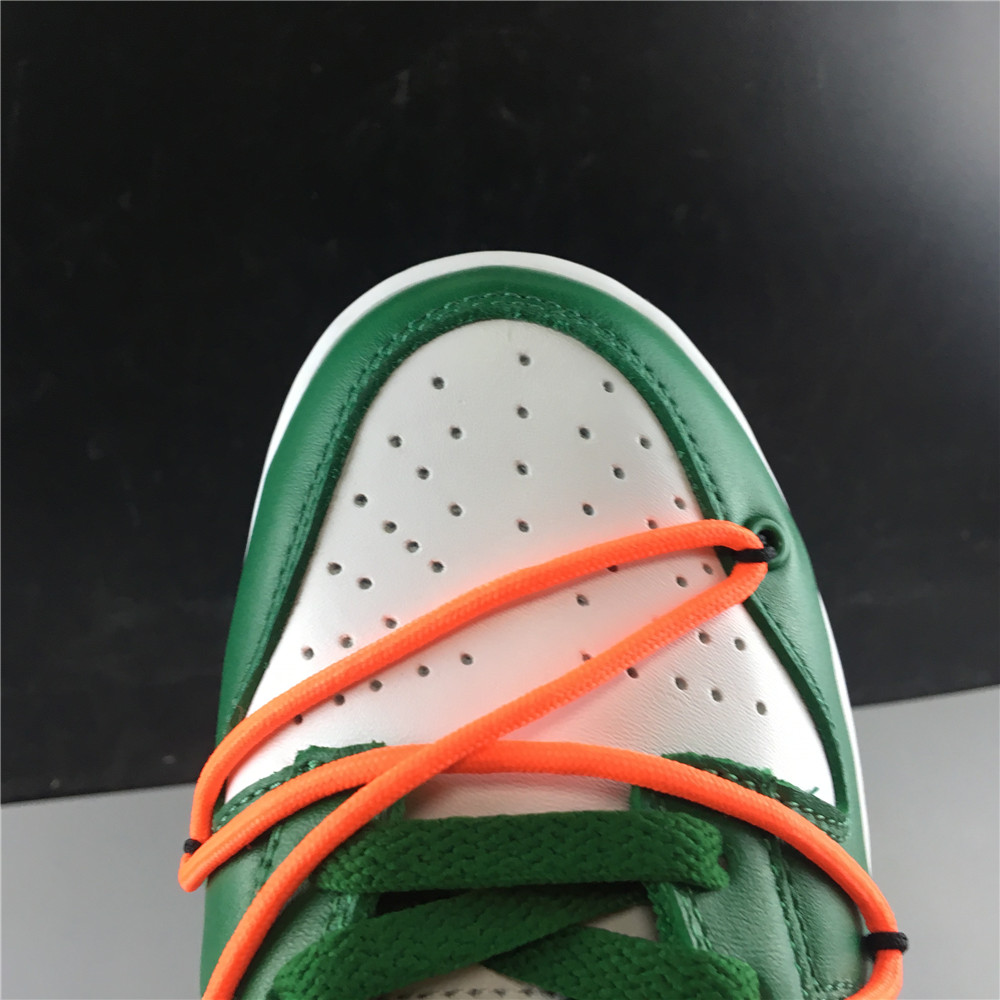OFF-WHITE x Nike Dunk Low CT0856-700