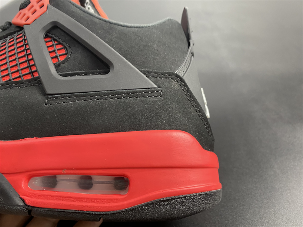 Air Jordan 4 Red Thunder