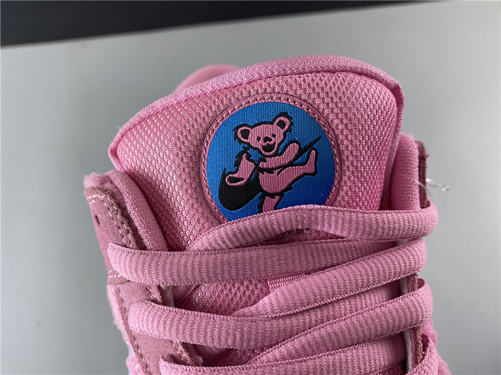 Grateful Dead x Nike SB Dunk Low