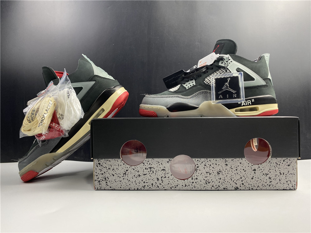 OFF-WHITE x Air Jordan 4 Bred
