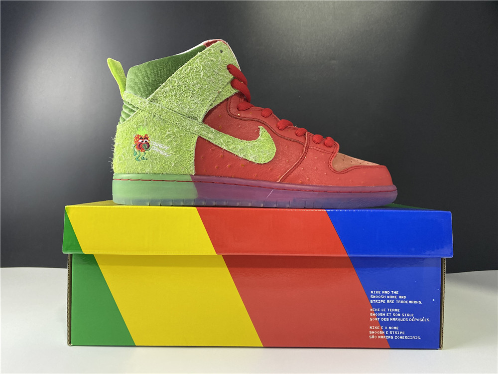 Dunk SB Nike SB Dunk High Strawberry Cough CW7093-600
