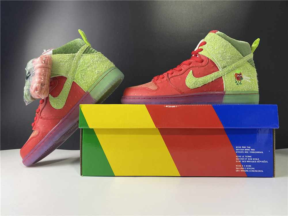 Dunk SB Nike SB Dunk High Strawberry Cough CW7093-600