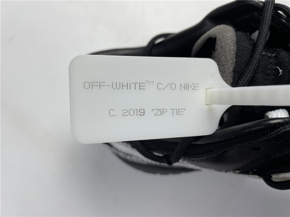 Off-White x Nike Dunk Low "The 50" In Black/Silver