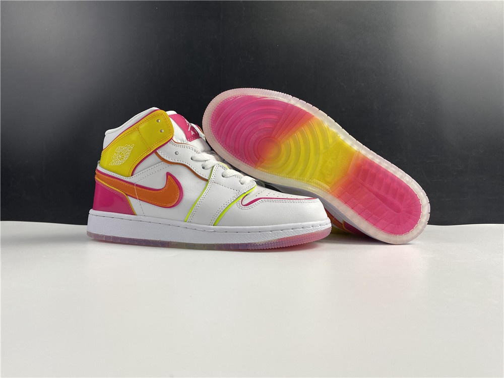 AIR JORDAN 1 MID EDGE GLOW