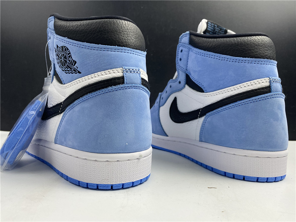 Air Jordan 1 High OG University Blue 555088-134