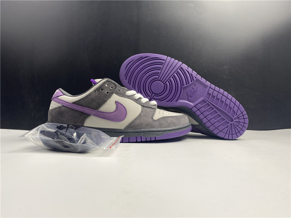 Dunk SB Low Purple Pigeon