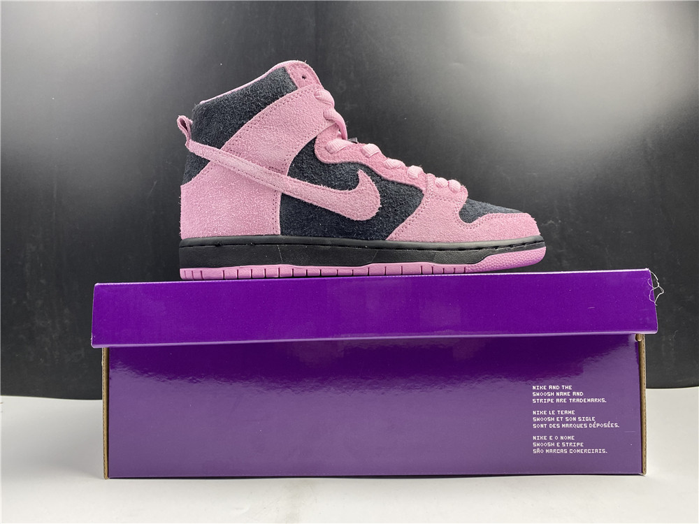 Nike Dunk SB Hi Invert Celtics