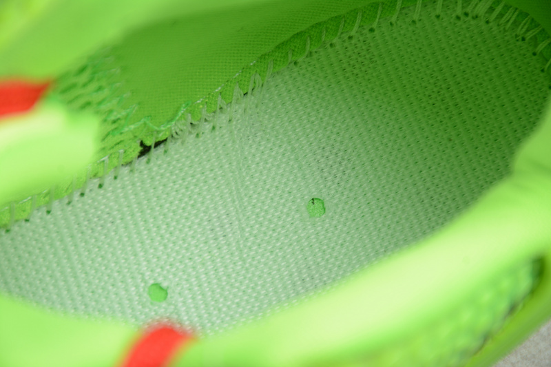 KOBE 6 PROTRO GRINCH GREEN APPLE