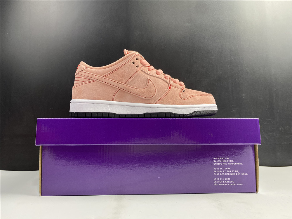 Nike SB Dunk Low “Pink Pig” CV1655-600