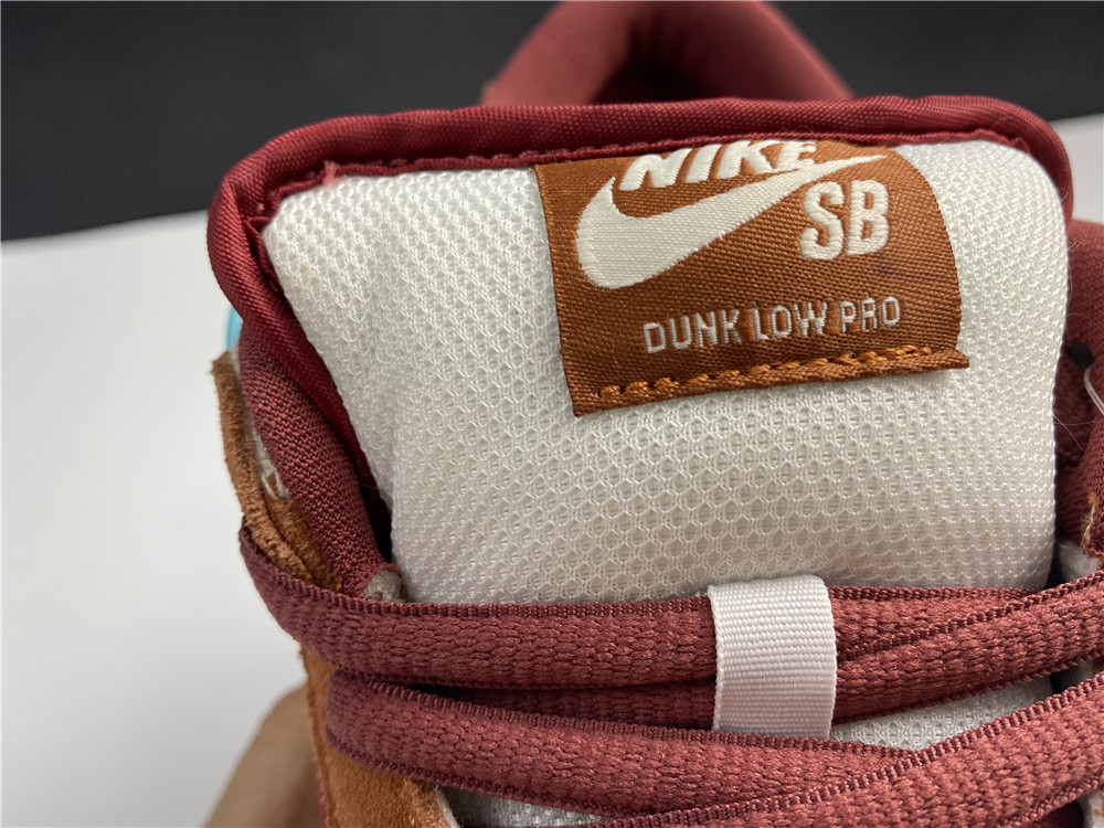 Dunk Low Pro Dark Russet Cedar BQ6817-202