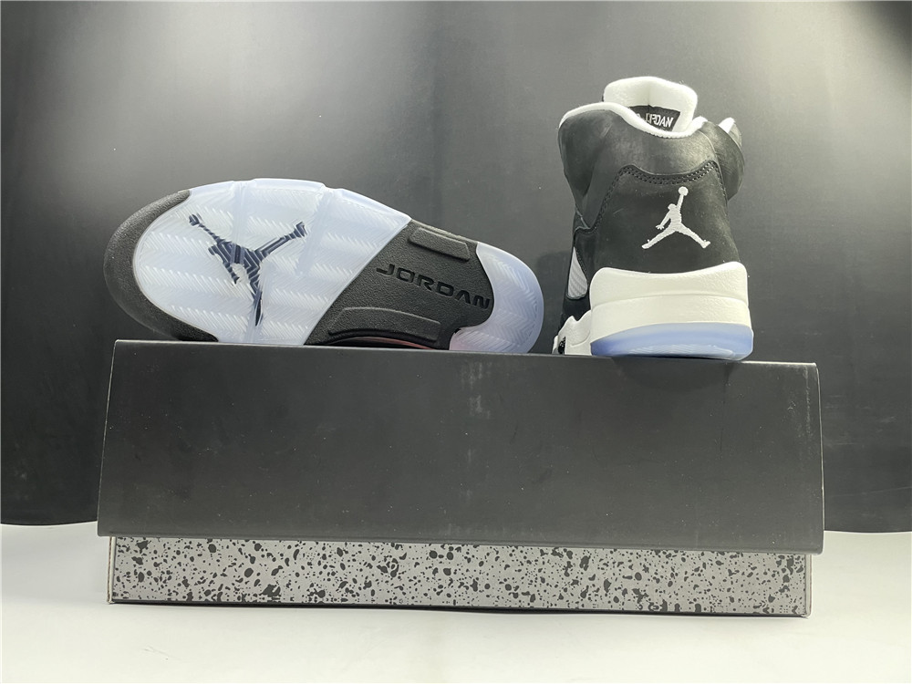 Air Jordan 5 Oreo