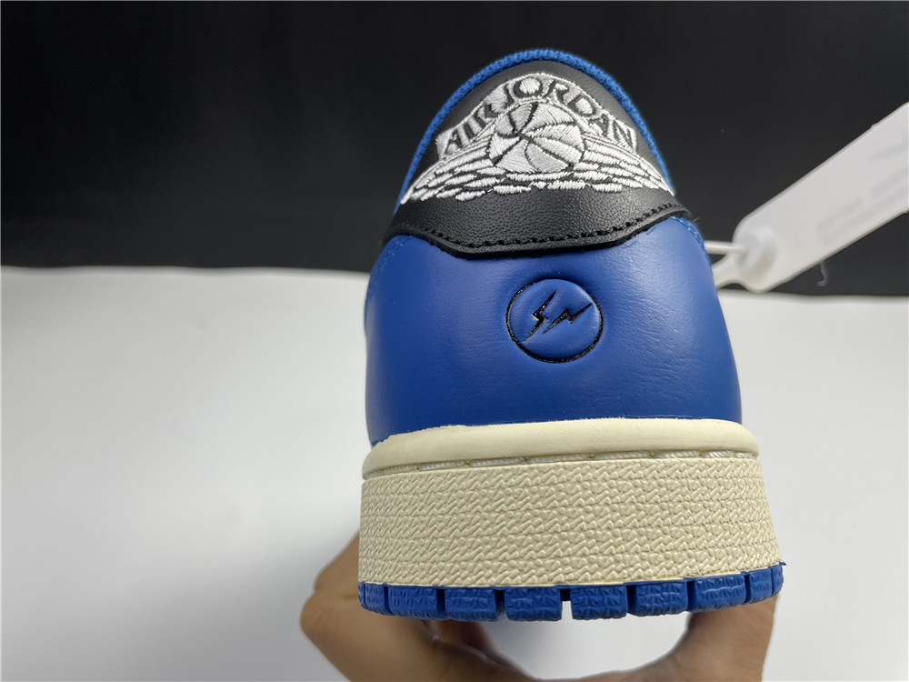 Travis Scott x Fragment x Air Jordan 1 Low