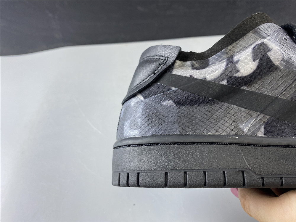 NIKE x CDG Dunk Low CZ2675-001