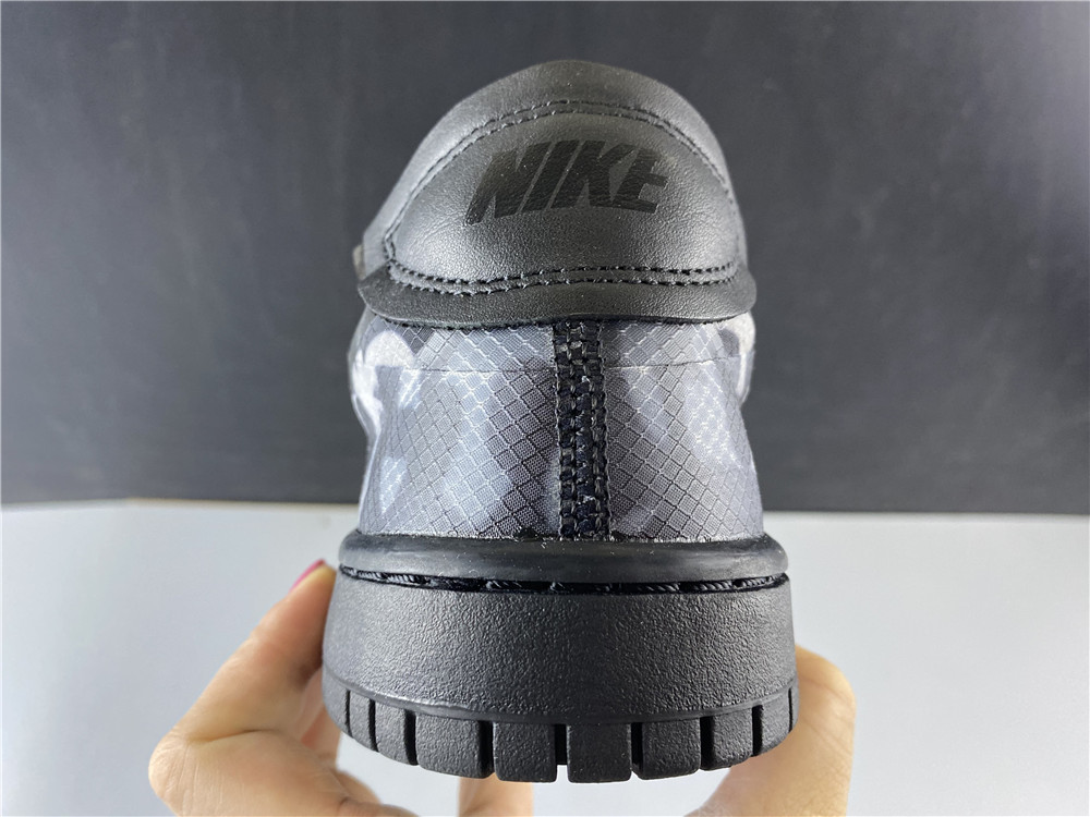 NIKE x CDG Dunk Low CZ2675-001