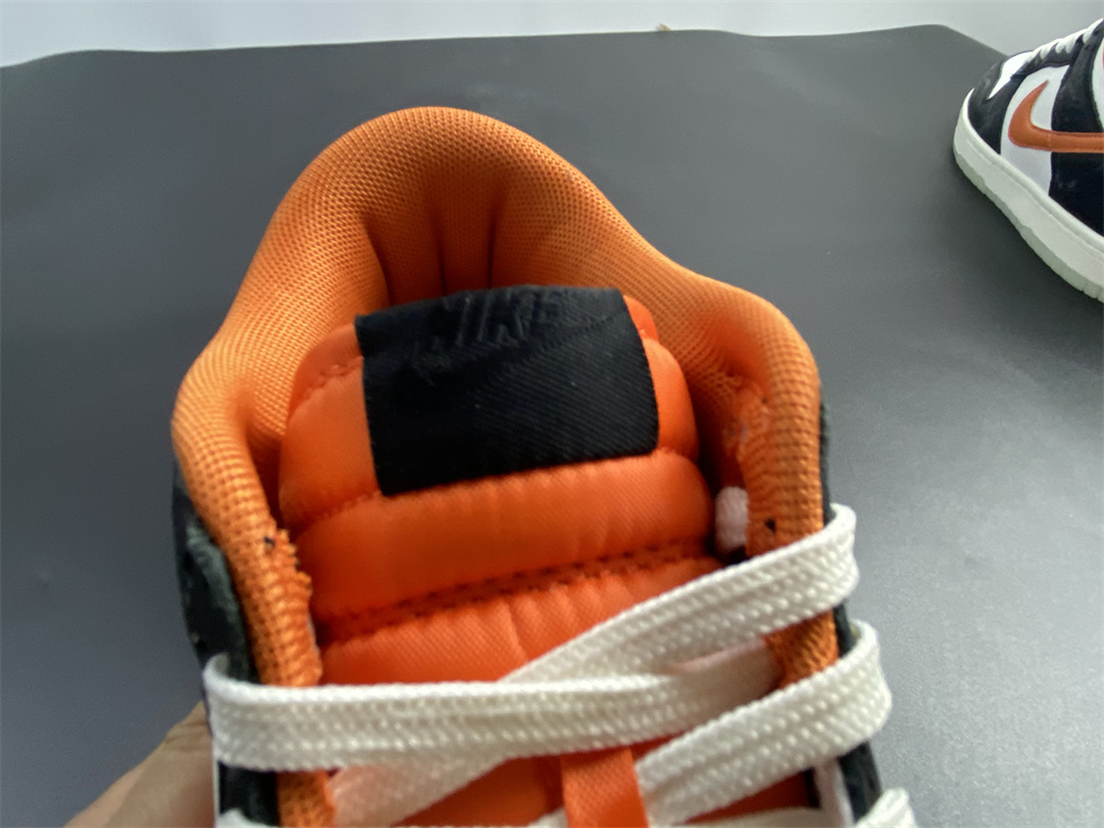Nike Dunk Low Halloween DD3357-100