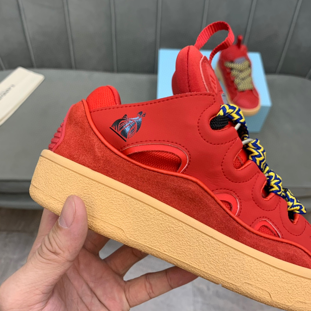 L*anvin sneakers
