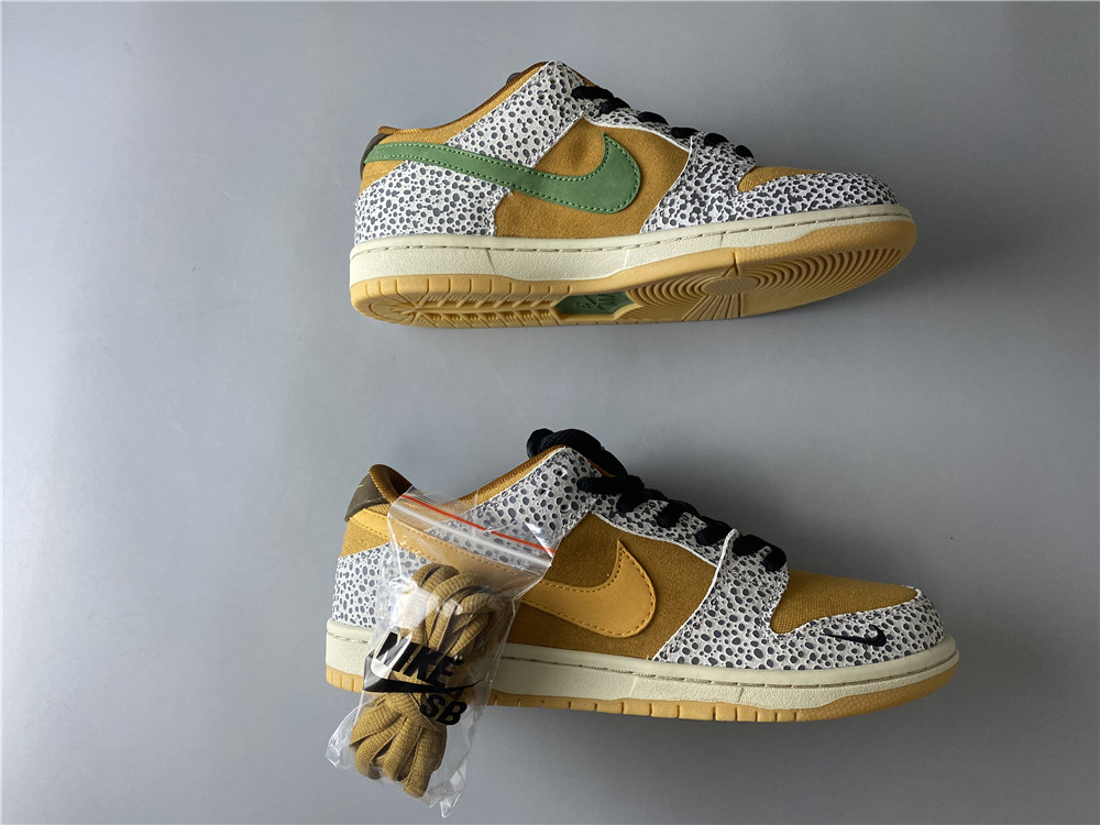 Nike SB Dunk Low Safari