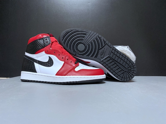 Air Jordan 1 High OG WMNS “Satin Snake CD0461-601