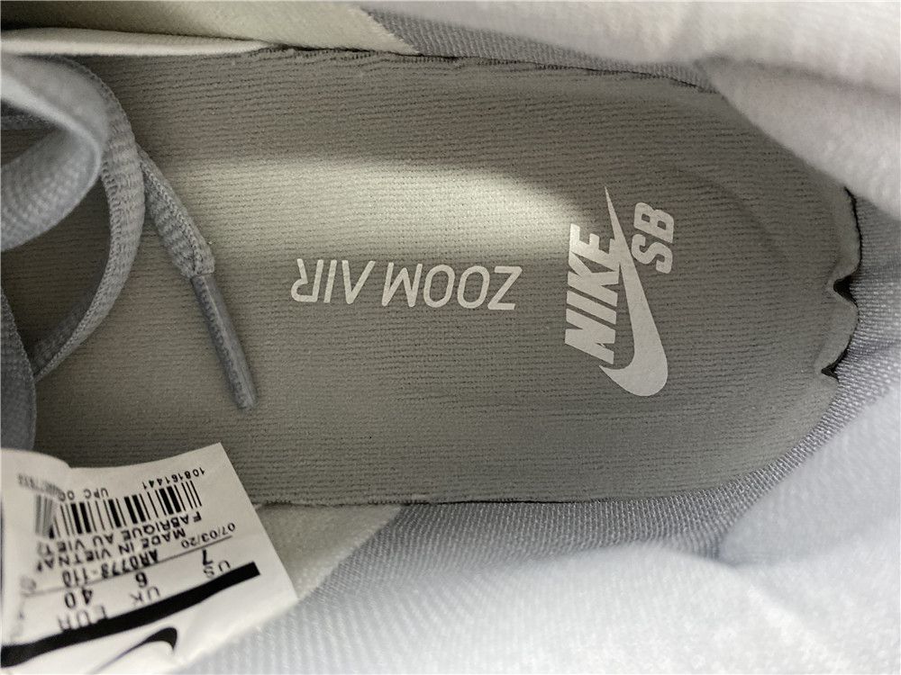 Nike SB Dunk Low TRD Summit White Wolf Grey
