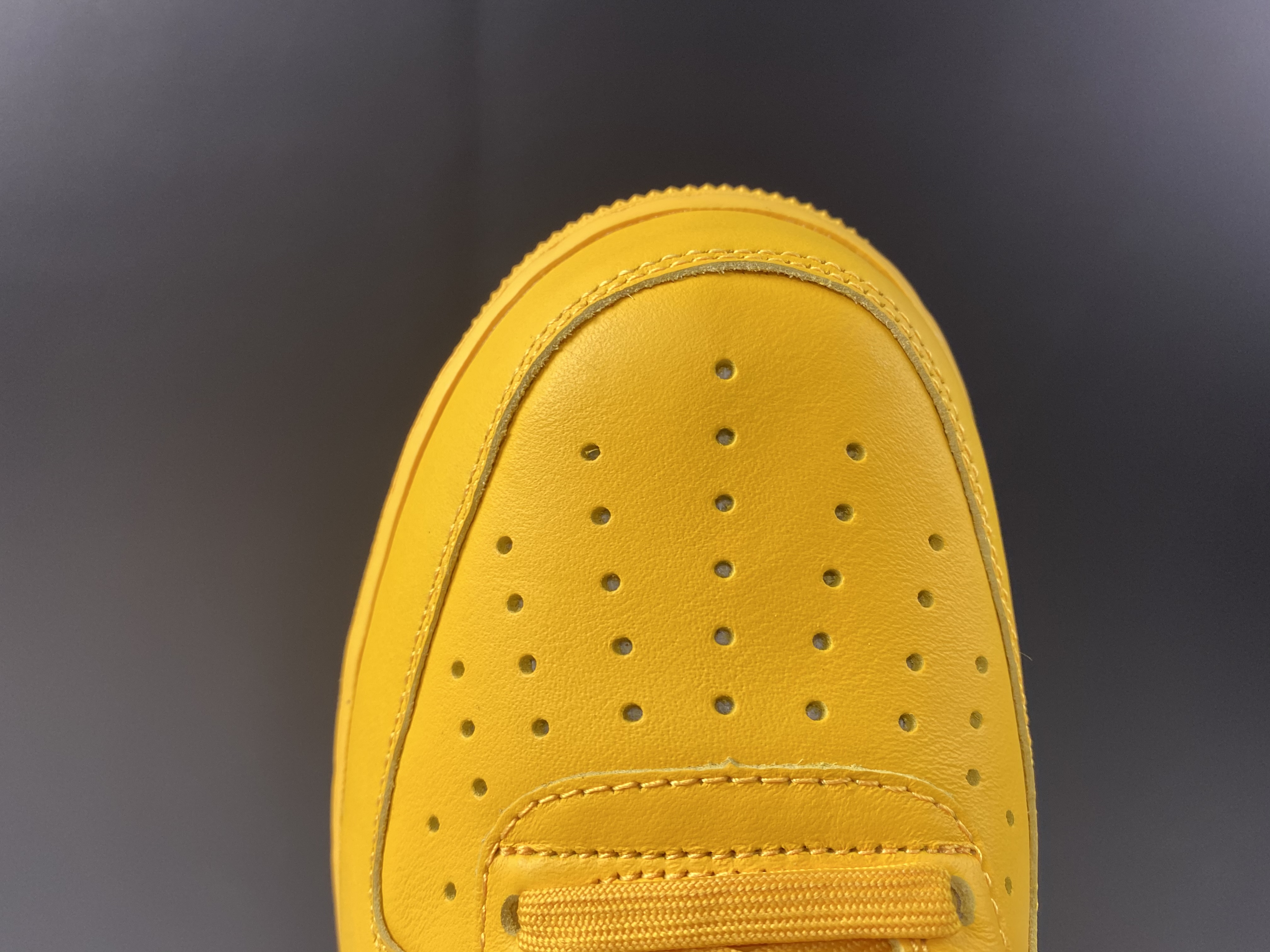 Off-White Nike Air Force 1 University Gold DD1876-700