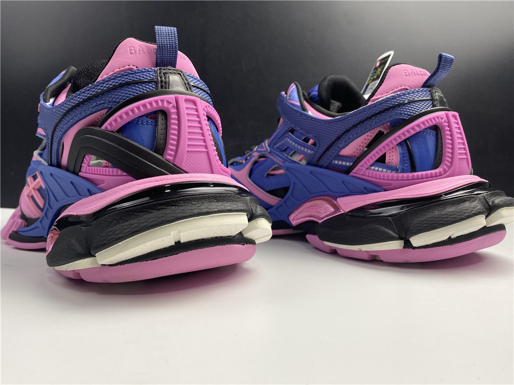 BLG Track dark blue pink