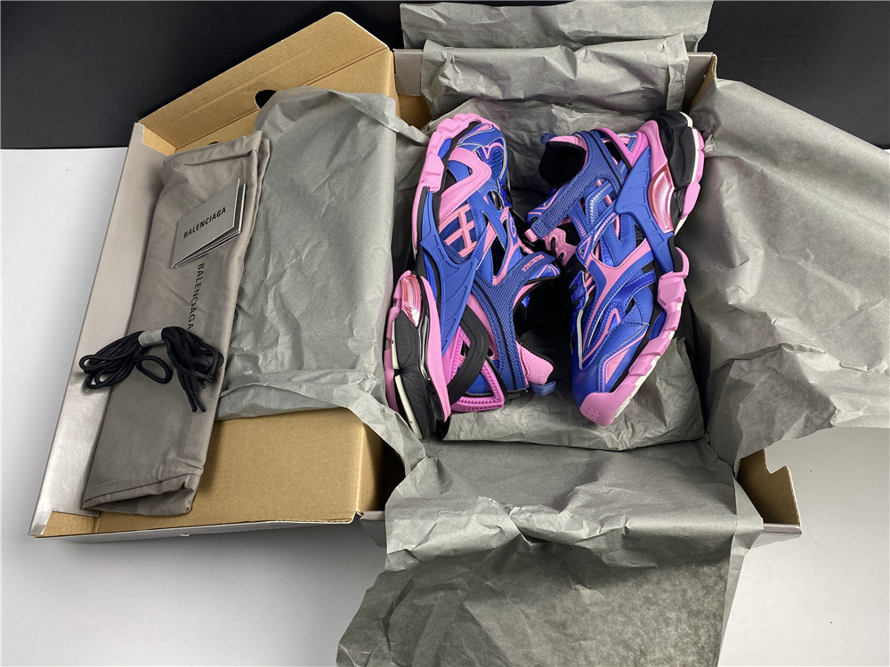BLG Track dark blue pink