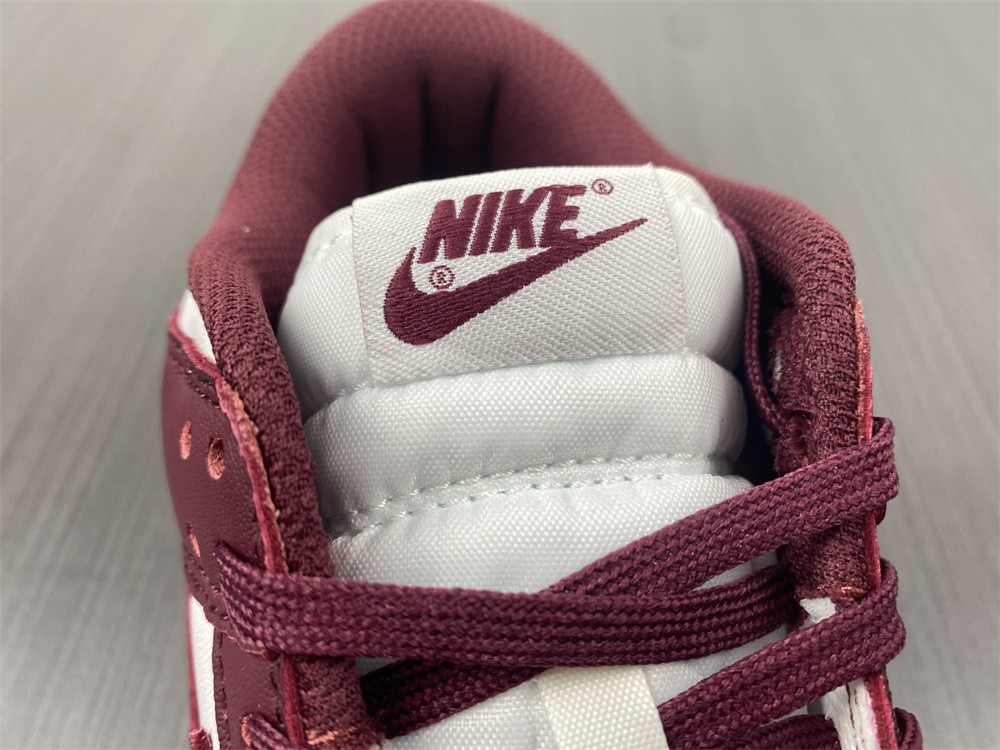 Nike Dunk Low Bordeaux White/Bordeaux