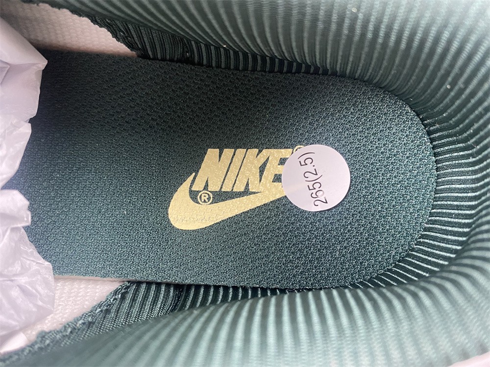 Nike Dunk Low Vintage Green