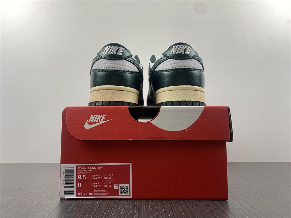 Nike Dunk Low Vintage Green