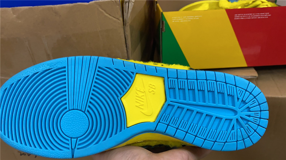 NIKE x Grateful Dead SB Dunk CJ5378-700