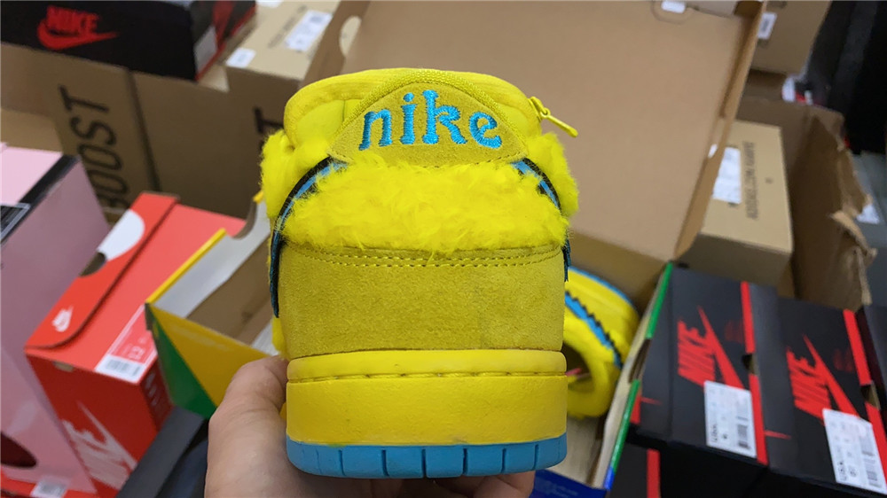 NIKE x Grateful Dead SB Dunk CJ5378-700