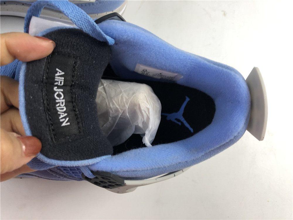 Jordan 4 Retro University Blue