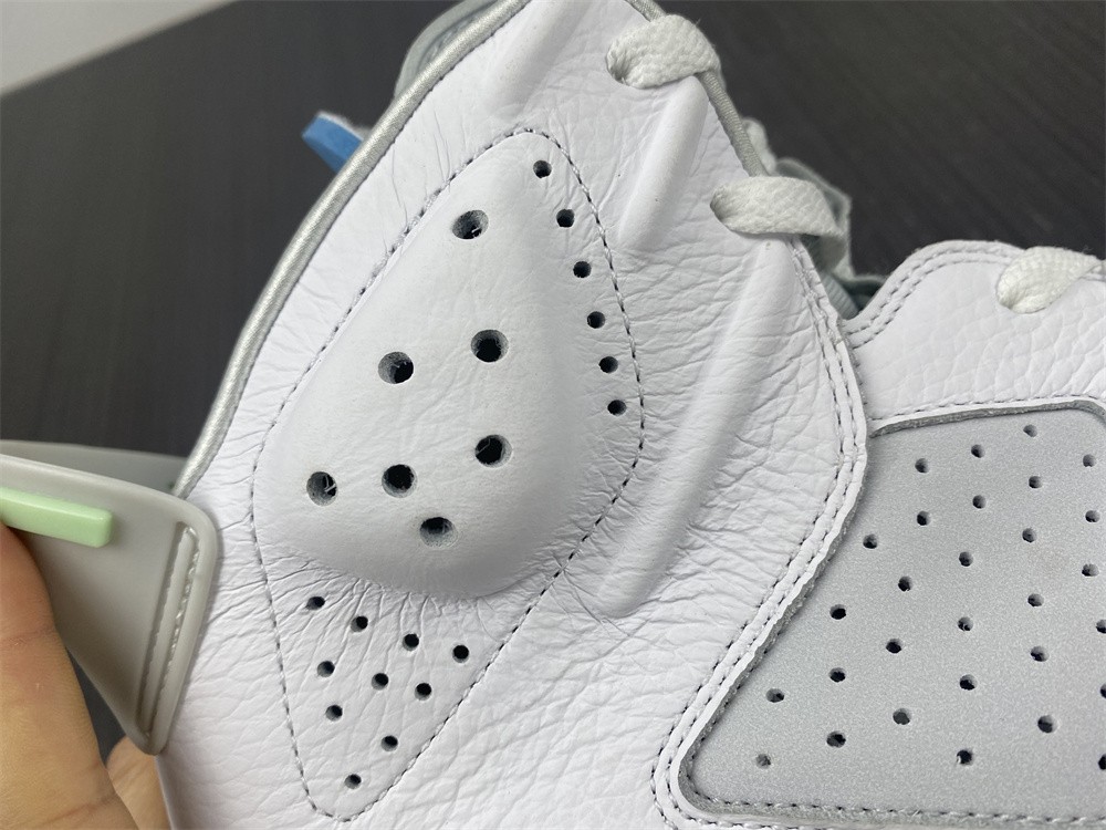 2022 women’s nike air jordan 6 T*f*ny