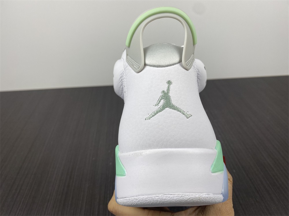 2022 women’s nike air jordan 6 T*f*ny