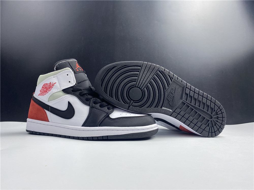 Jordan 1 Mid SE Union Black Toe