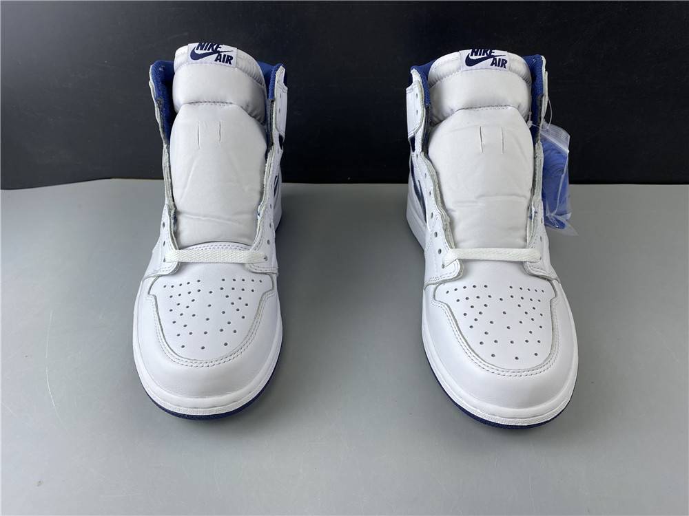 Air Jordan 1 OG “Metallic Navy