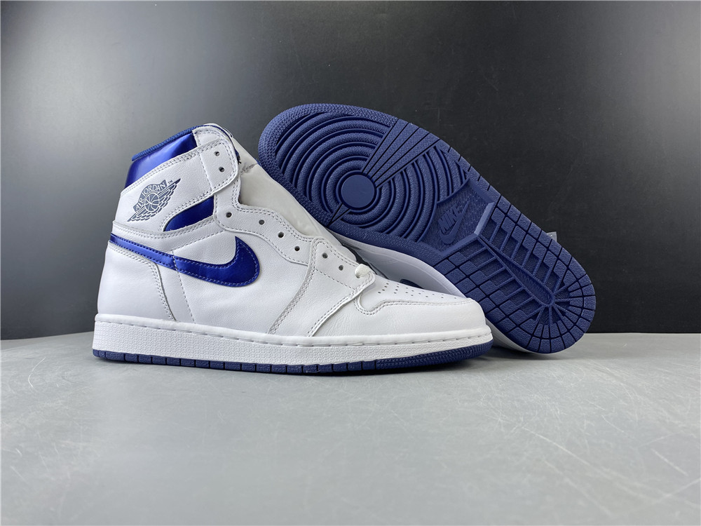 Air Jordan 1 OG “Metallic Navy