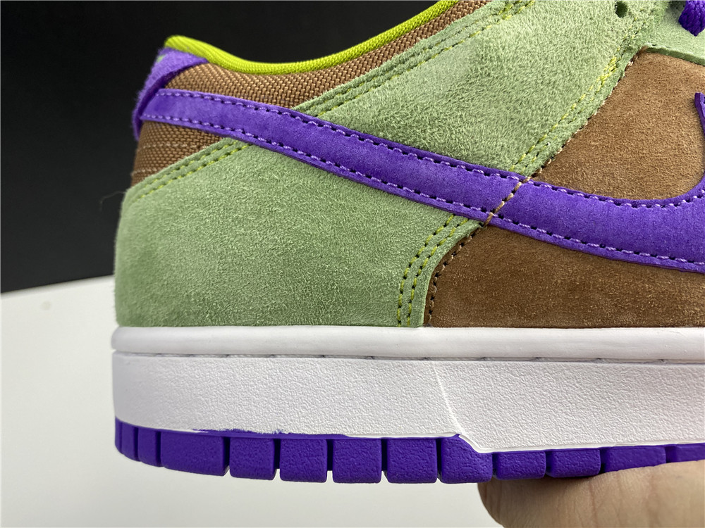 Nike Dunk Low SP “Veneer” DA1469-200