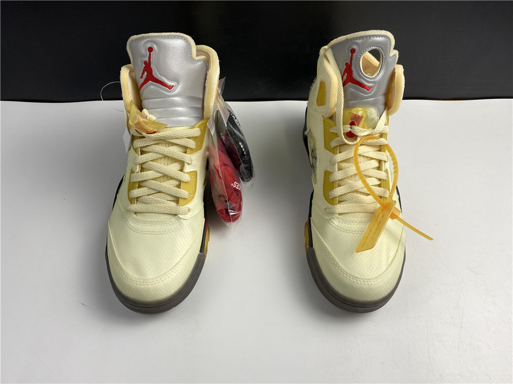 OFF-WHITE x Air Jordan 5 “Sail” DH8565-100