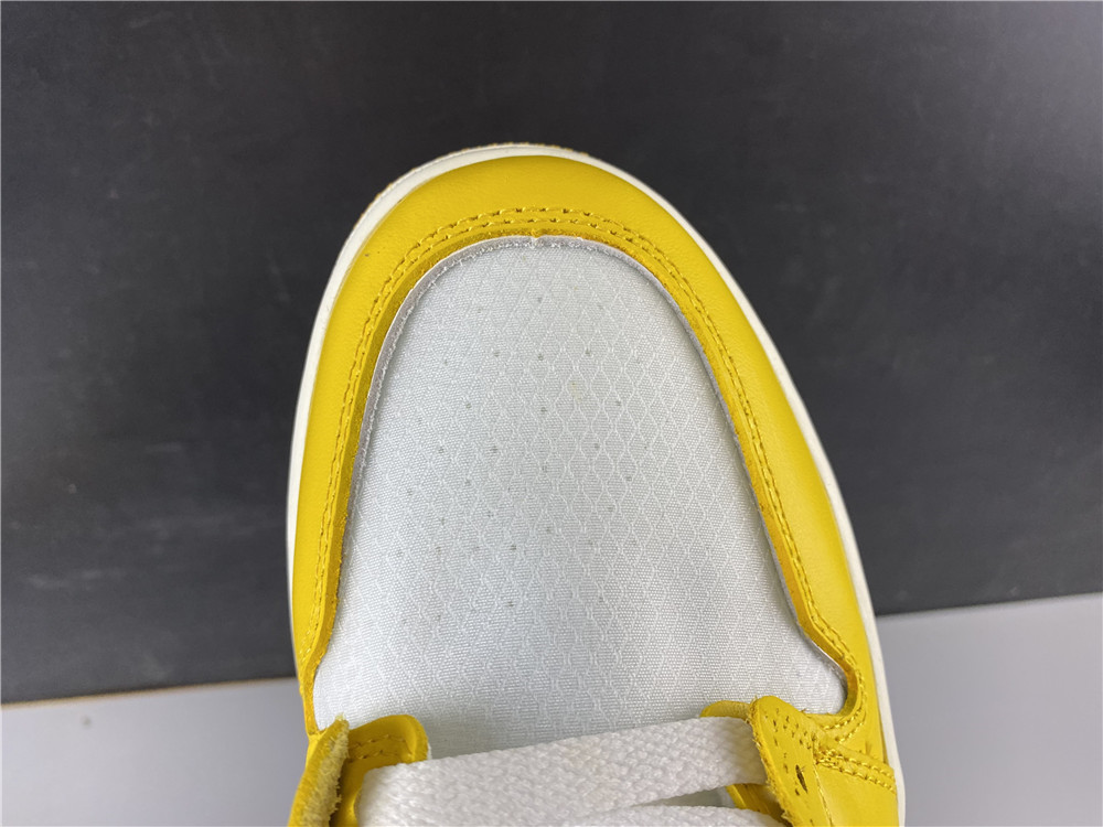 OFF-WHITE x Nike AQ0818-149